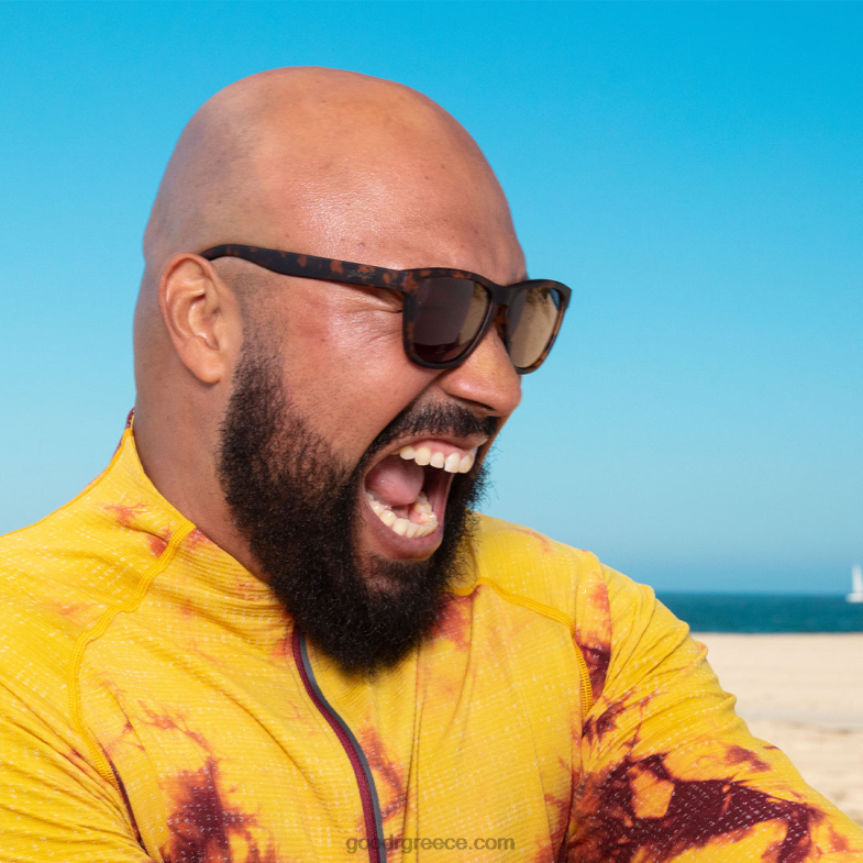 γρ Goodr ονειρεύεται το κυνηγόσκυλο του Μπόσλεϊ 488L81