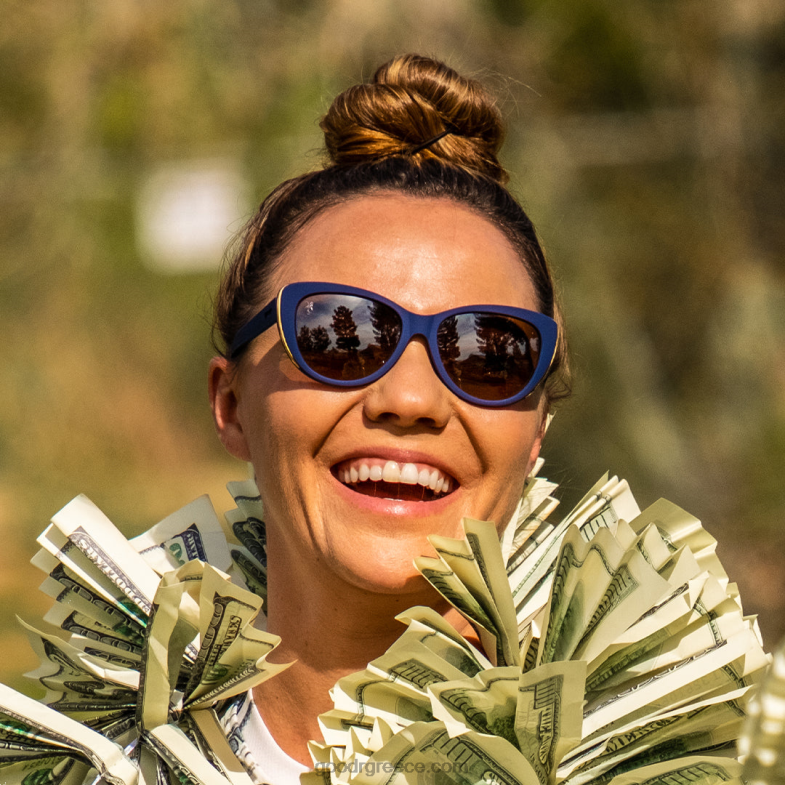 γρ Goodr προσέξτε το μισθολογικό χάσμα 488L8118